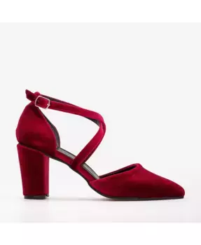 Сина Босоножки на высоком каблуке с перекрещивающимися ремешками Forever & Always Shoes, красный