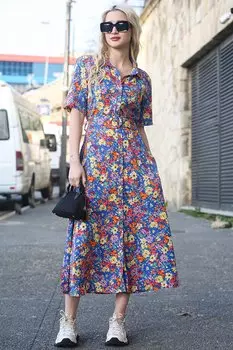 Синее платье миди с рубашечным воротником и цветочным узором MG1821 MADMEXT