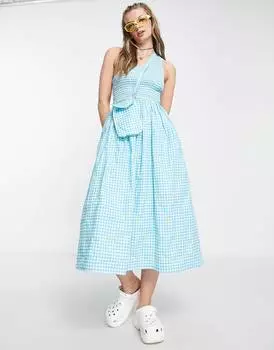 Синее платье миди в мелкую клетку с вышивкой на одно плечо COLLUSION