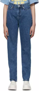 Синие джинсы Наоми Holzweiler