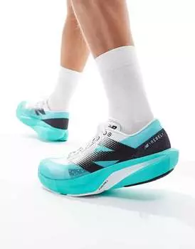 Синие кроссовки для бега New Balance Fuel Cell Rebel