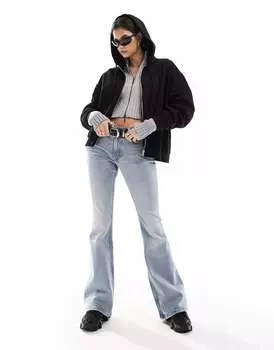 Синие расклешенные джинсы с низкой посадкой Weekday Flame