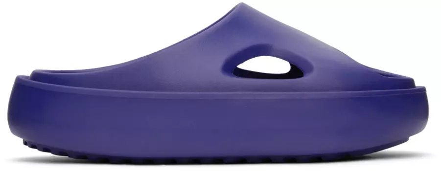 Синие сандалии магмы Axel Arigato