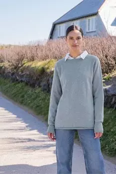 Синий свободный свитер Джилонг с круглым вырезом Celtic & Co. , синий