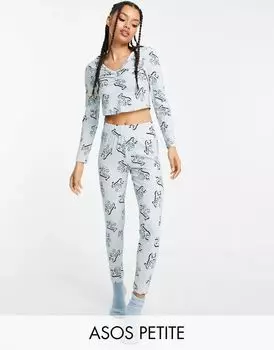 Синий топ с длинными рукавами и леггинсы с принтом ASOS DESIGN Petite