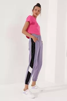 Сиреневый спортивный костюм в точечную полоску с подробными деталями, удобная форма, нижняя часть женского спортивного костюма с резиновыми штанинами TOMMYLIFE