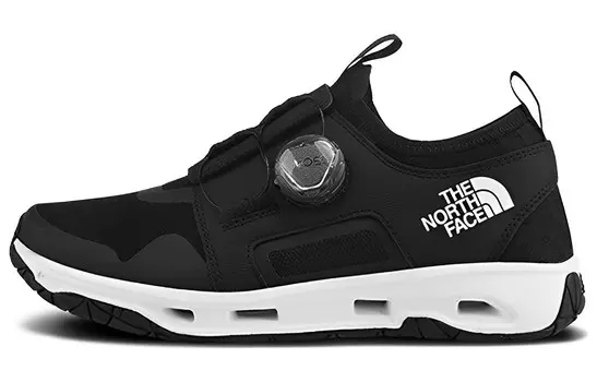 SKAGIT Кроссовки женские низкие черные/белые The North Face