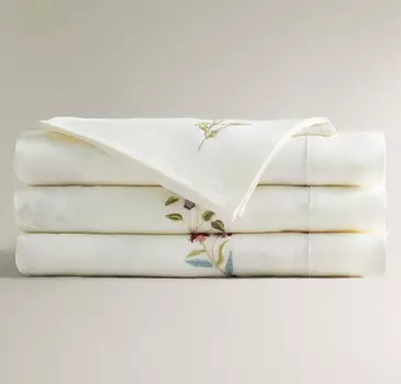 Скатерть Zara Home Embroidered Linen Blend, белый, 150x250 см