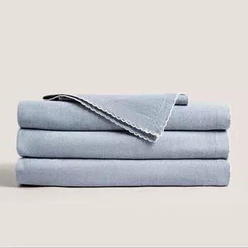 Скатерть Zara Home Scalloped, голубой