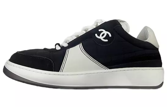 Скейтбординговые туфли мужские низкие черные/белые Chanel