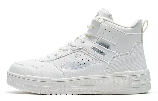 Скейтбординговые туфли женские с высоким голенищем Sail белые Xtep