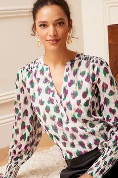 Скользкая блузка с длинными рукавами V-образным вырезом и пуловером Love & Roses, белый