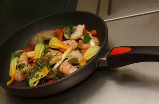 Сковорода Woll