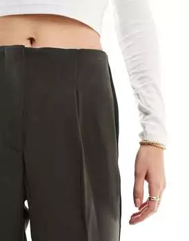 Скроенные брюки прямого кроя Vero Moda цвета хаки