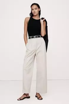 Скульптурный ребристый топ Cece Banana Republic, черный