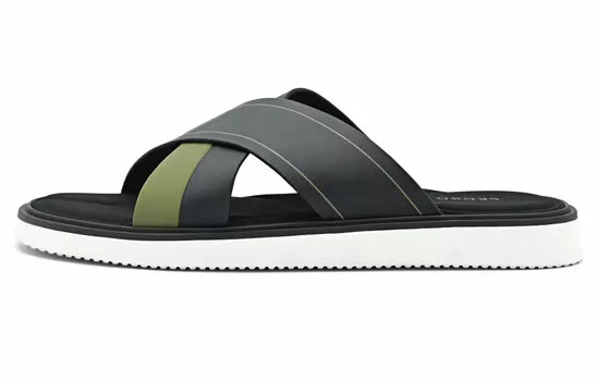 Слайд Мужчины Pedro