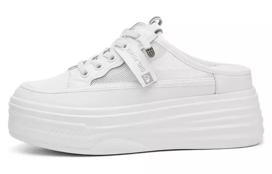 Слайд женский Daphne