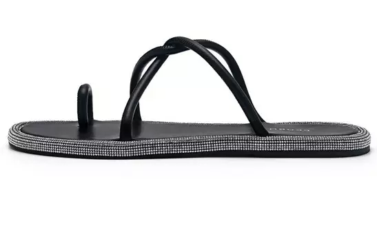 Слайд женский Pedro