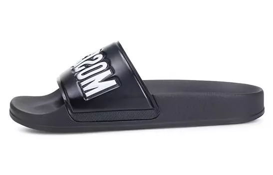 Слайды с логотипом Moschino