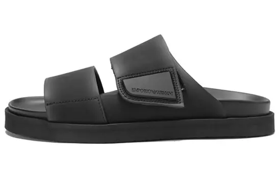 Слайды с тисненым логотипом и сенсорным ремешком Emporio Armani