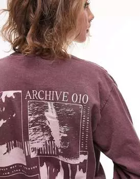 Сливовая короткая футболка с длинными рукавами Topshop Graphic Archive