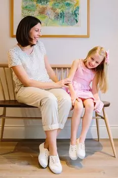 Сливово-белые парусиновые туфли из коллекции одежды для взрослых Trotters London, белый