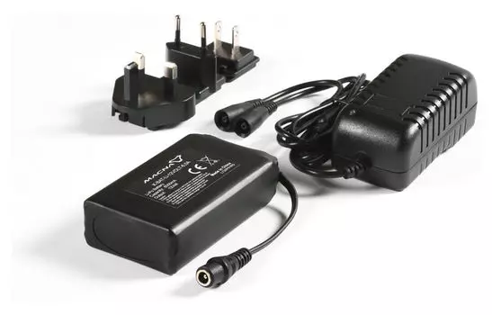 Сменный аккумулятор 12 В/6 А и кабель для зарядки Macna