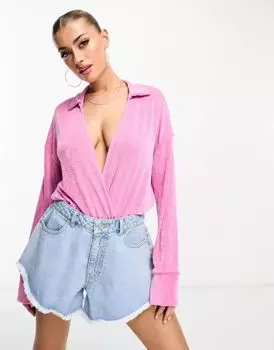 Соблазнительное боди розового цвета с глубоким вырезом ASOS