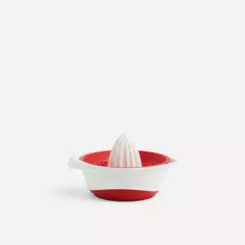 Соковыжималка с нескользящим основанием. — El Corte Ingls, красный