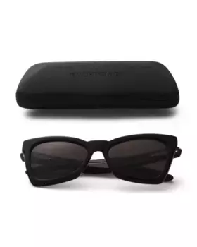 Солнцезащитные очки 57 мм Balenciaga, черный