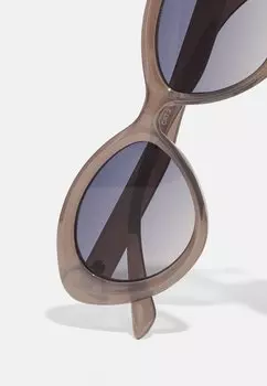 Солнцезащитные очки Anna Field, серые