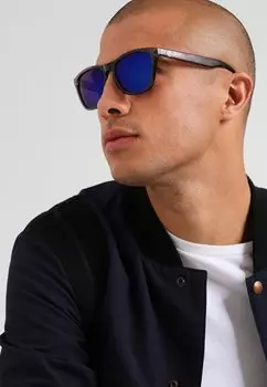 Солнцезащитные очки CHPO