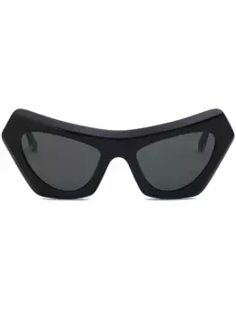 Солнцезащитные очки Devil's Pool в оправе 'кошачий глаз' Marni, черный