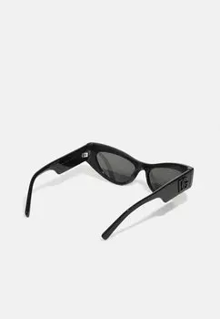 Солнцезащитные очки Dolce&Gabbana, черные
