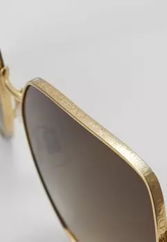 Солнцезащитные очки Dolce&Gabbana, золотого цвета