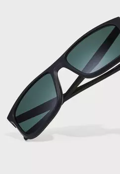 Солнцезащитные очки Emporio Armani, черный