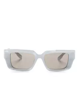 Солнцезащитные очки GG1529S в прямоугольной оправе Gucci Eyewear, серый
