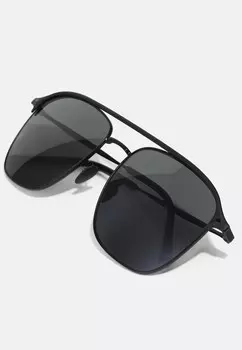 Солнцезащитные очки Giorgio Armani, черные