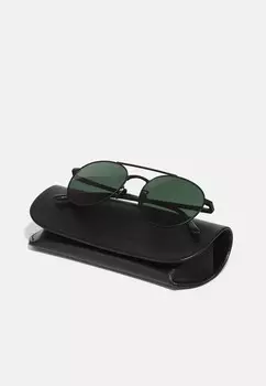 Солнцезащитные очки Giorgio Armani, черный