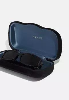 Солнцезащитные очки Gucci, черный