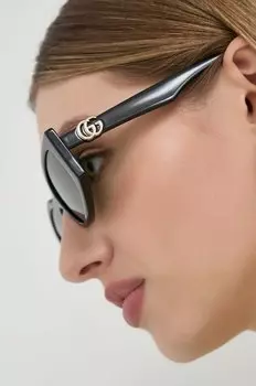 Солнцезащитные очки Gucci, черный