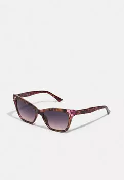 Солнцезащитные очки Guess