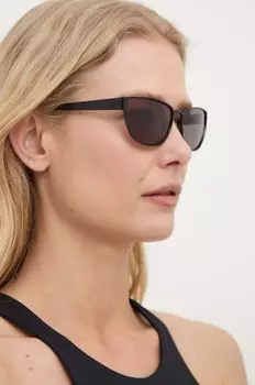 Солнцезащитные очки Guess, черный