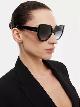 Солнцезащитные очки Guess, черный