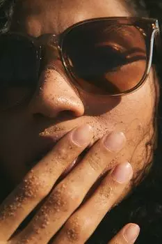 Солнцезащитные очки H&M, бежевый