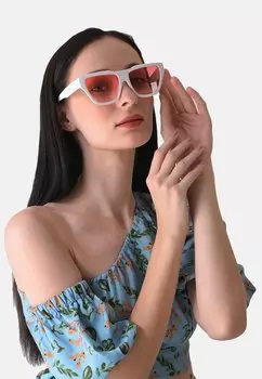 Солнцезащитные очки Haute Sauce, белый