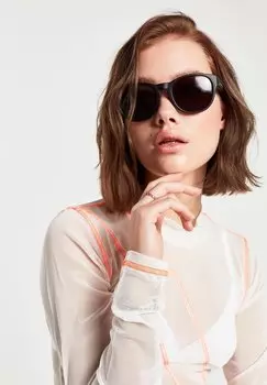 Солнцезащитные очки Hawkers