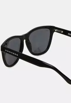 Солнцезащитные очки Hawkers, черные