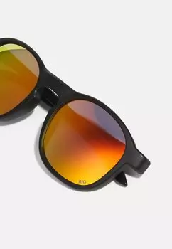 Солнцезащитные очки Heat Reflect Unisex Sweet Protection, черный