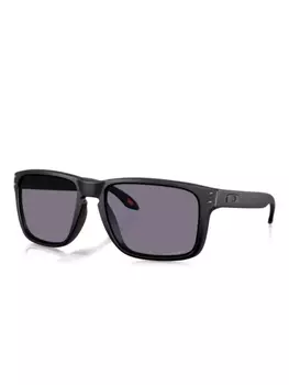 Солнцезащитные очки Holbrook Oakley, черный